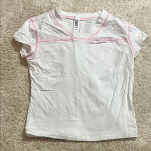 SKIMS new vintage sport cropped v-neck t-shirt